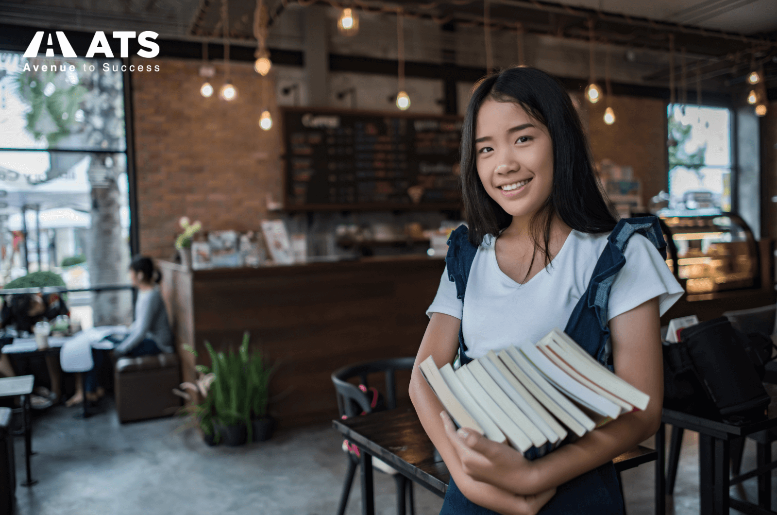 Sau khi tốt nghiệp trung học, học sinh c&oacute; thể tiếp tục đại học tại &Uacute;c, chuyển tiếp sang c&aacute;c quốc gia kh&aacute;c hoặc chọn học nghề (VET) để sớm tham gia thị trường lao động