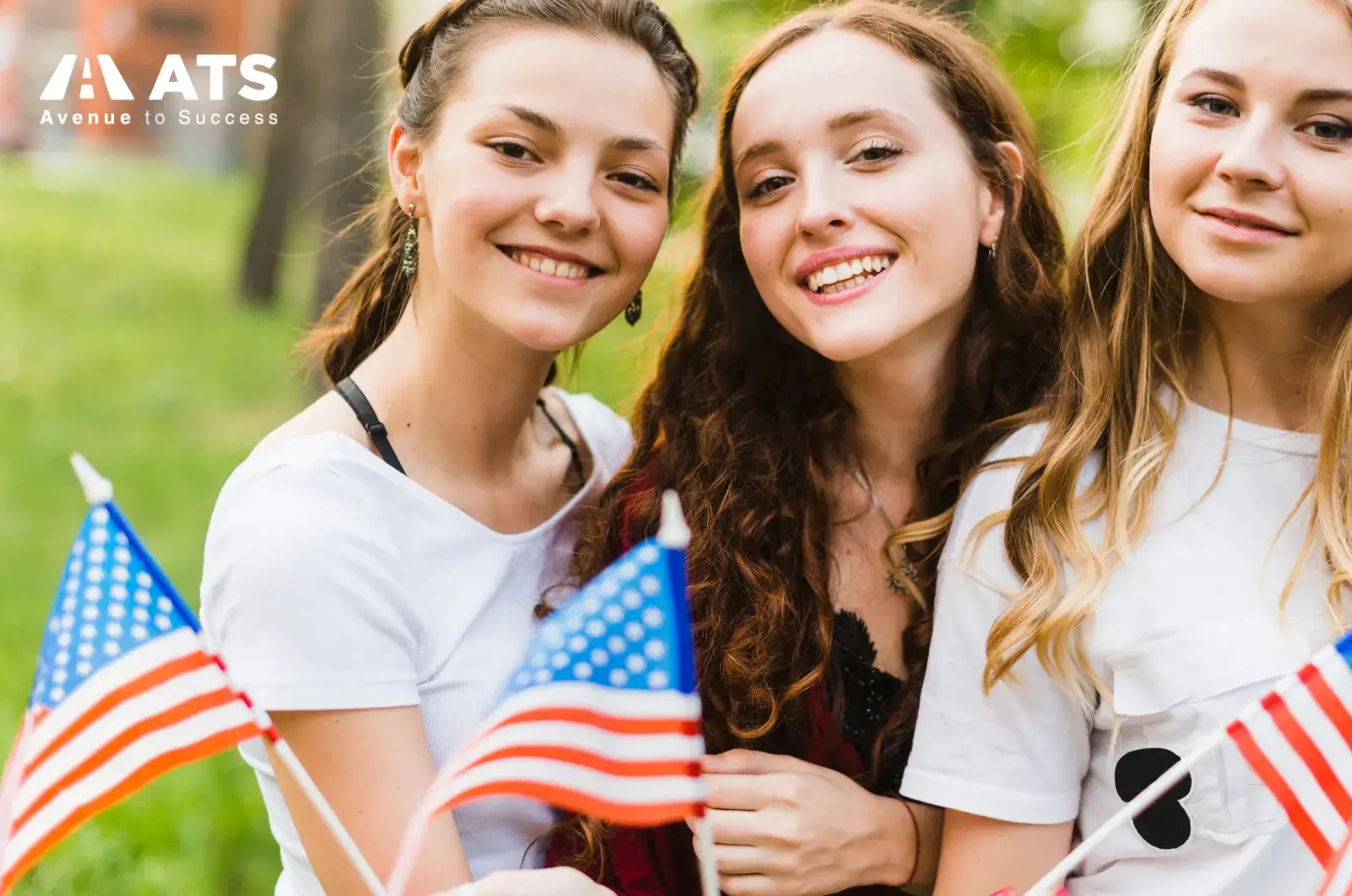 Để tham gia chương tr&igrave;nh dự bị đại học Mỹ, sinh vi&ecirc;n cần ho&agrave;n th&agrave;nh chương tr&igrave;nh trung học phổ th&ocirc;ng tương đương lớp 12 tại Việt Nam