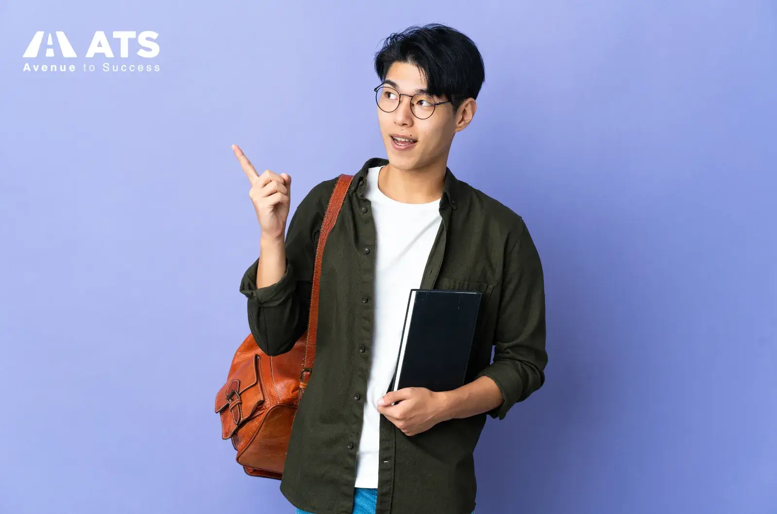 Một số học sinh sau lớp 12 chọn học thêm chương trình Foundation hoặc Pathway để củng cố học thuật và tiếng Anh trước khi vào đại học Một số học sinh sau lớp 12 chọn học thêm chương trình Foundation hoặc Pathway để củng cố học thuật và tiếng Anh trước khi vào đại học