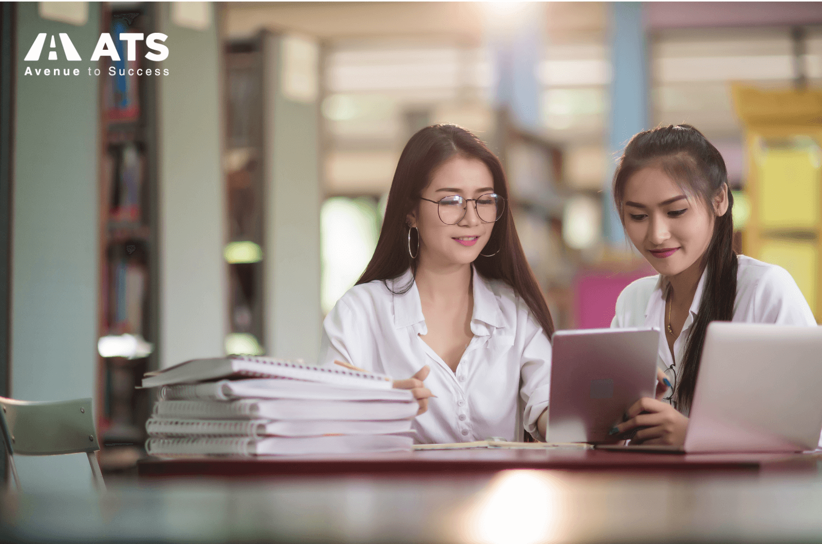 Mỗi trường sẽ có chính sách học bổng riêng theo từng năm. Bạn nên liên hệ ATS để được cung cấp danh sách học bổng mới nhất tương ứng với hồ sơ của bạn (GPA, IELTS, portfolio…)