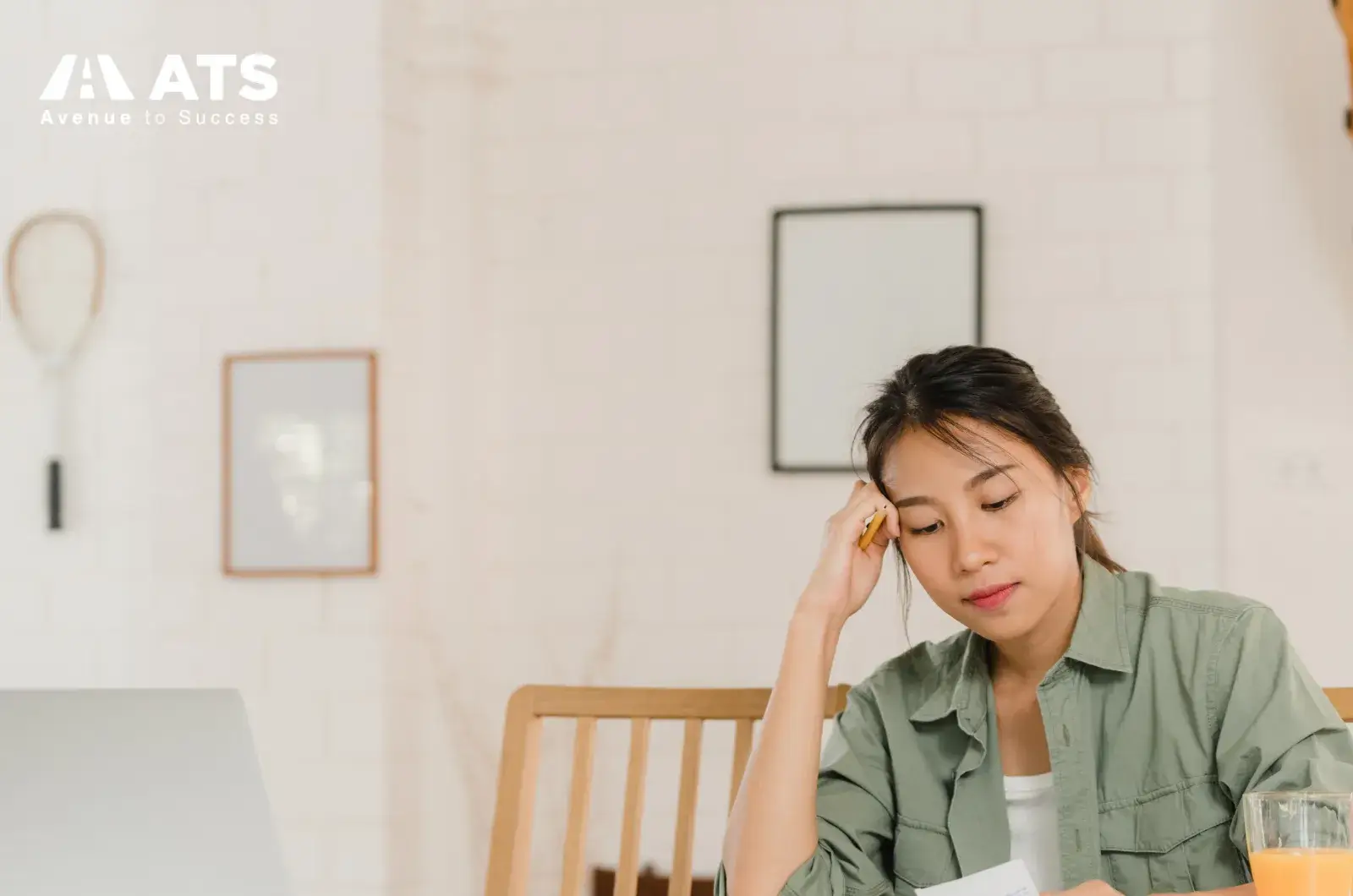 Chi ph&iacute; lu&ocirc;n l&agrave; mối quan t&acirc;m h&agrave;ng đầu khi lựa chọn dự bị đại học Mỹ