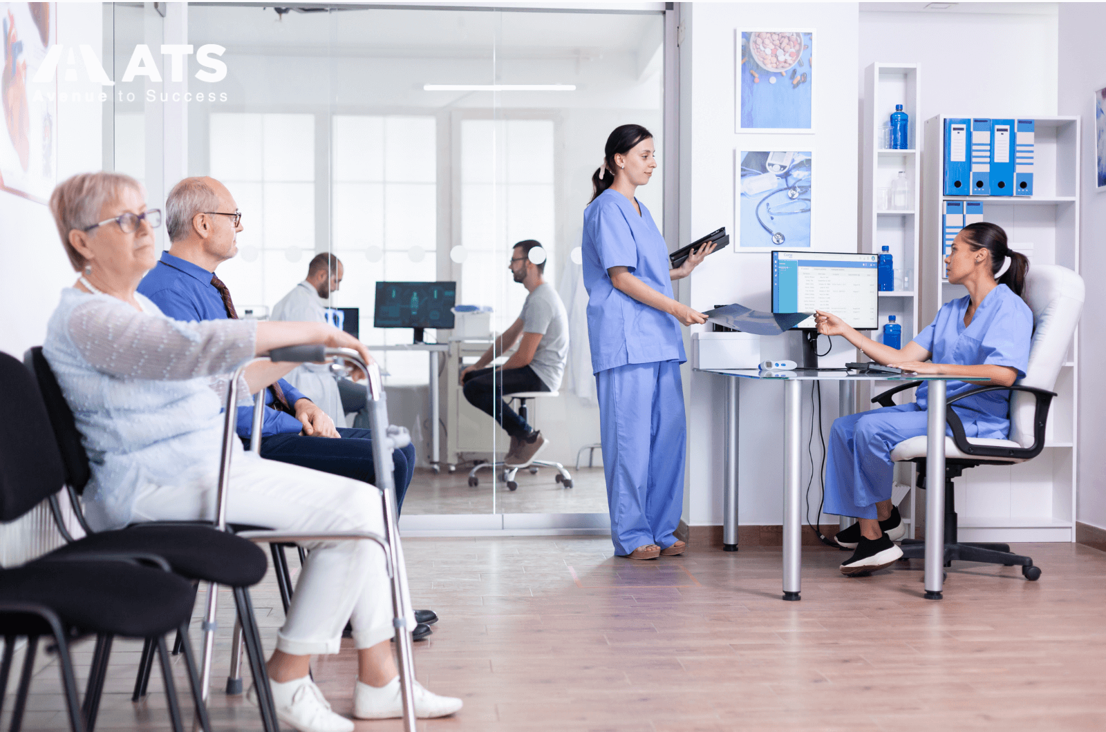 Sinh viên ngành Điều dưỡng được tạo điều kiện thực tập có lương ngay từ khi còn học trên ghế nhà trường