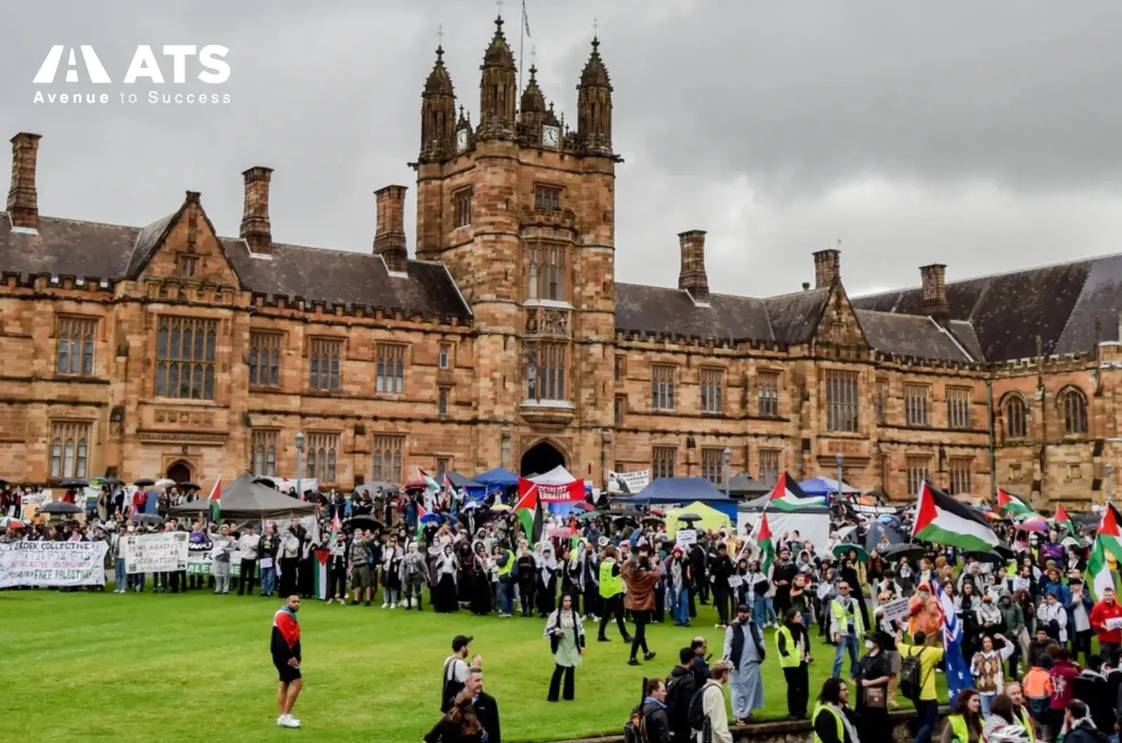 Việc chọn trường nên dựa vào mục tiêu nghề nghiệp, ngành học và phong cách học tập thay vì chỉ dựa vào danh tiếng. Việc chọn trường nên dựa vào mục tiêu nghề nghiệp, ngành học và phong cách học tập thay vì chỉ dựa vào danh tiếng.