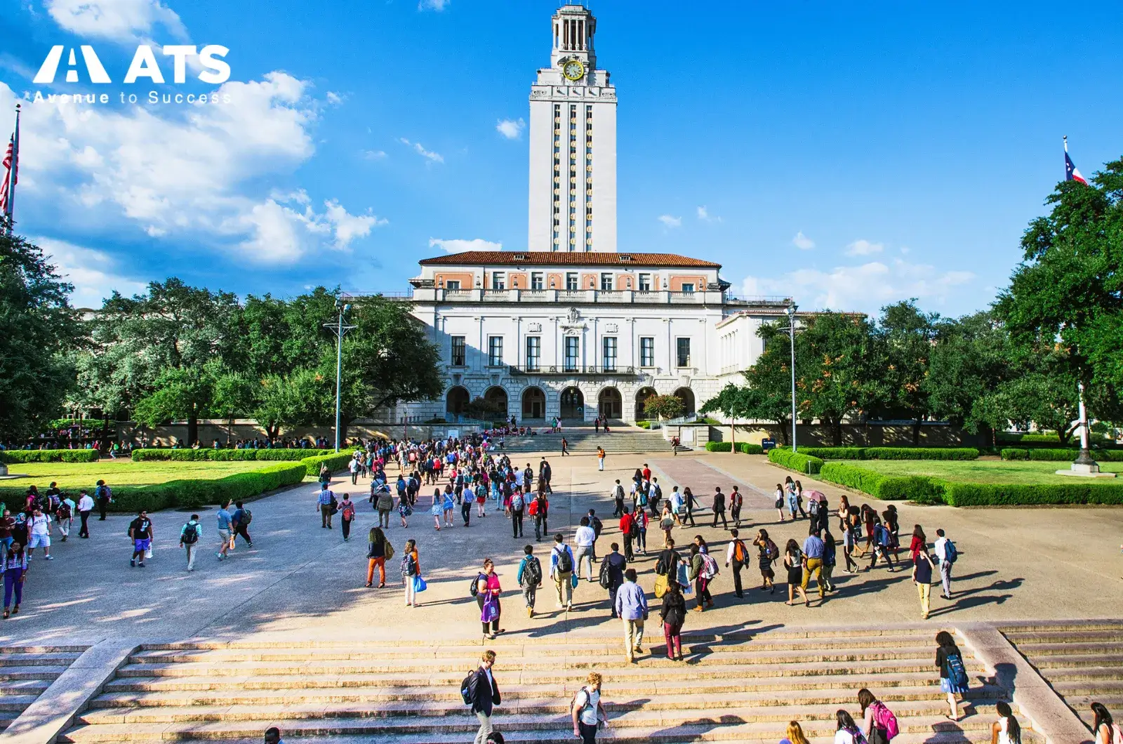 University of Texas at Austin (UT Austin) l&agrave; trường flagship của hệ thống University of Texas v&agrave; được xem l&agrave; đại diện ti&ecirc;u biểu cho gi&aacute;o dục c&ocirc;ng lập chất lượng cao tại bang Texas