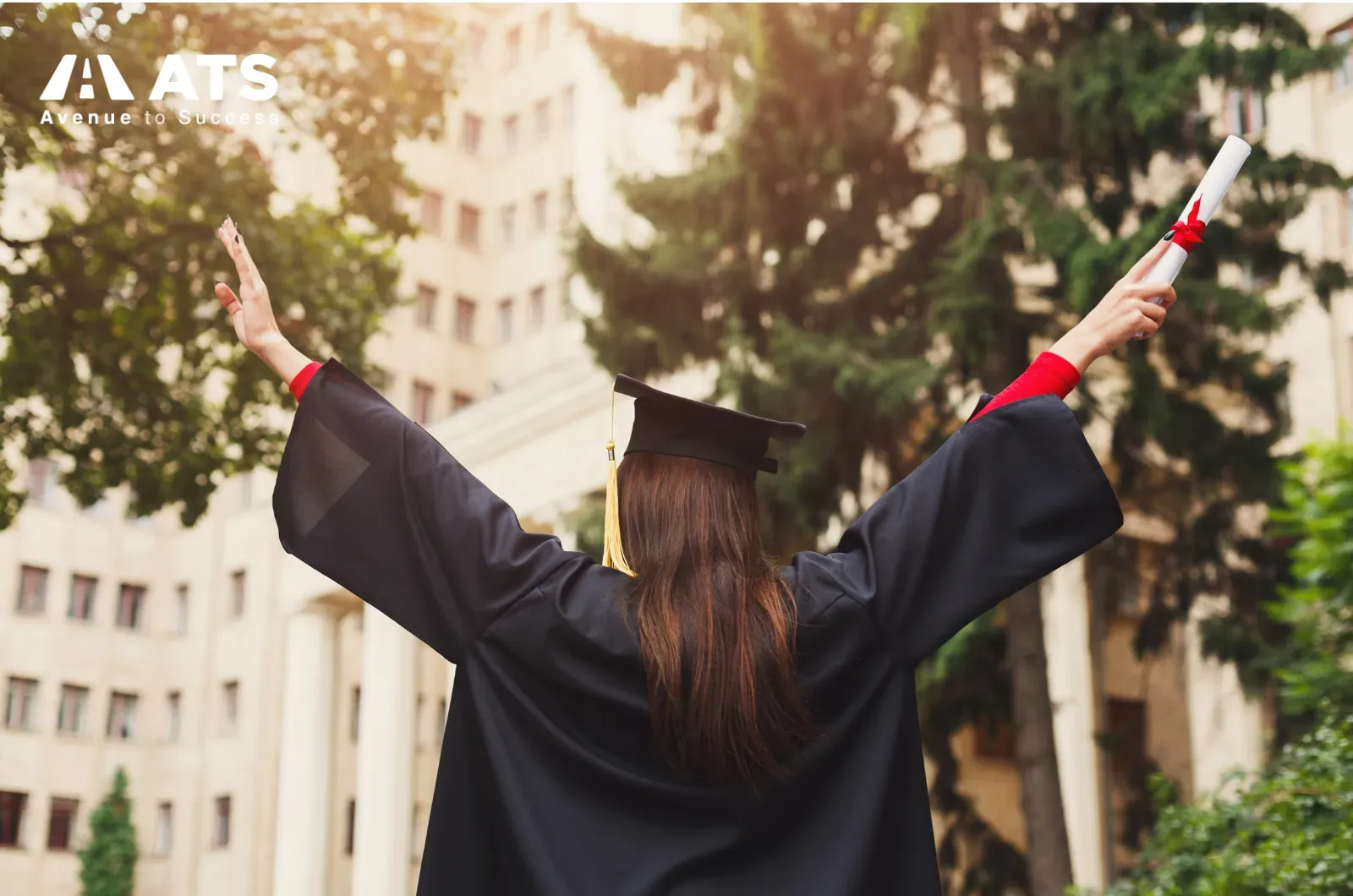 Nếu người học đ&atilde; c&oacute; bằng đại học, kinh nghiệm l&agrave;m việc tốt v&agrave; muốn ph&aacute;t triển chuy&ecirc;n m&ocirc;n s&acirc;u hơn, master&rsquo;s degree hoặc MBA c&oacute; thể l&agrave; lựa chọn ph&ugrave; hợp