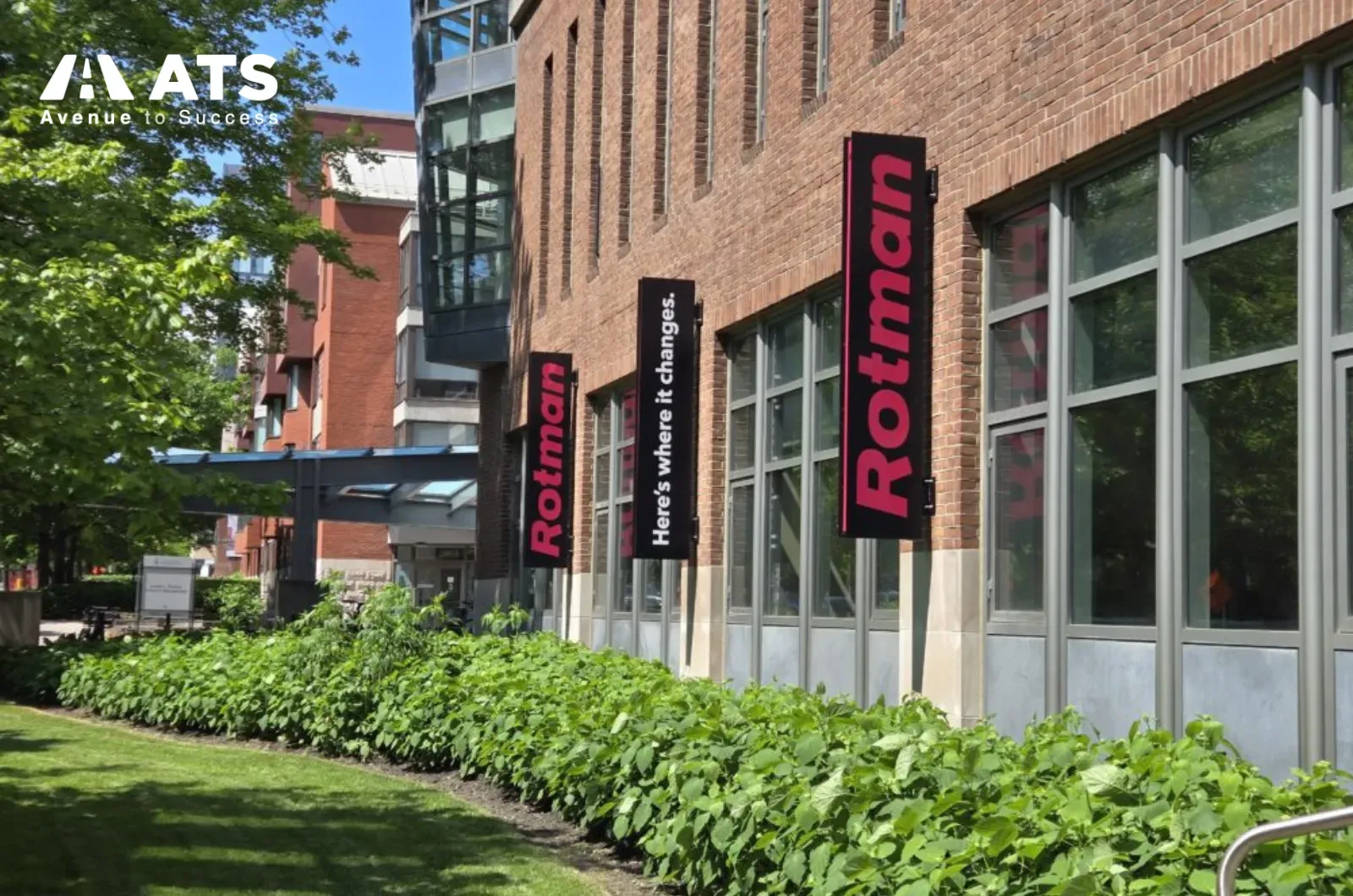 Rotman l&agrave; một trong những trường kinh doanh nổi tiếng nhất Canada, đặc biệt ph&ugrave; hợp với những ai muốn ph&aacute;t triển trong t&agrave;i ch&iacute;nh, tư vấn chiến lược, quản trị hoặc m&ocirc;i trường doanh nghiệp lớn