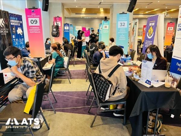 Quy tụ các trường top thế giới