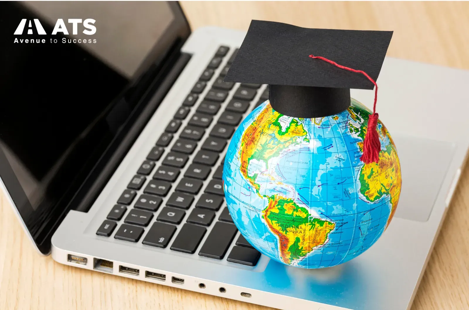Study plan d&ugrave;ng trong hồ sơ study permit Canada n&ecirc;n viết bằng tiếng Anh hoặc tiếng Ph&aacute;p. Với học sinh Việt Nam, đa số sẽ viết bằng tiếng Anh nếu chương tr&igrave;nh học tại Canada giảng dạy bằng tiếng Anh.