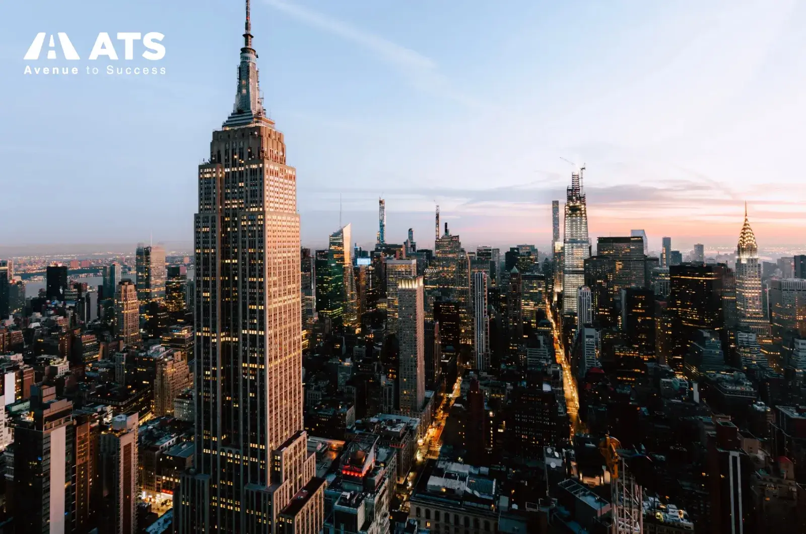 Bạn c&oacute; thể tiết kiệm chi ph&iacute; bằng c&aacute;ch ưu ti&ecirc;n trường c&ocirc;ng lập hoặc săn học bổng merit, chọn th&agrave;nh phố c&oacute; mức sống vừa phải v&agrave; ở nh&agrave; share trong 1 - 2 năm đầu để giảm tiền thu&ecirc;